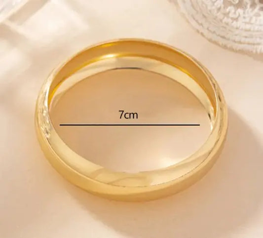 Chic stylish bangle