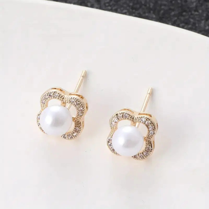 Elegant Gold Plated Jewelry Set